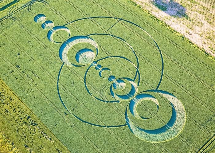 Crop Circle at Annexe Gare D181, Nr Saint Hippolyte, France. Reported 13th June 2019